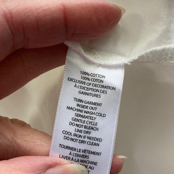 beachlunchlounge Off the Shoulders  Blouse with Red Embroidery - Picture 7 of 9